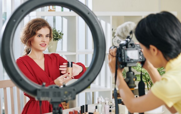 7 Types of Influencer Marketing Campaigns You Should Try